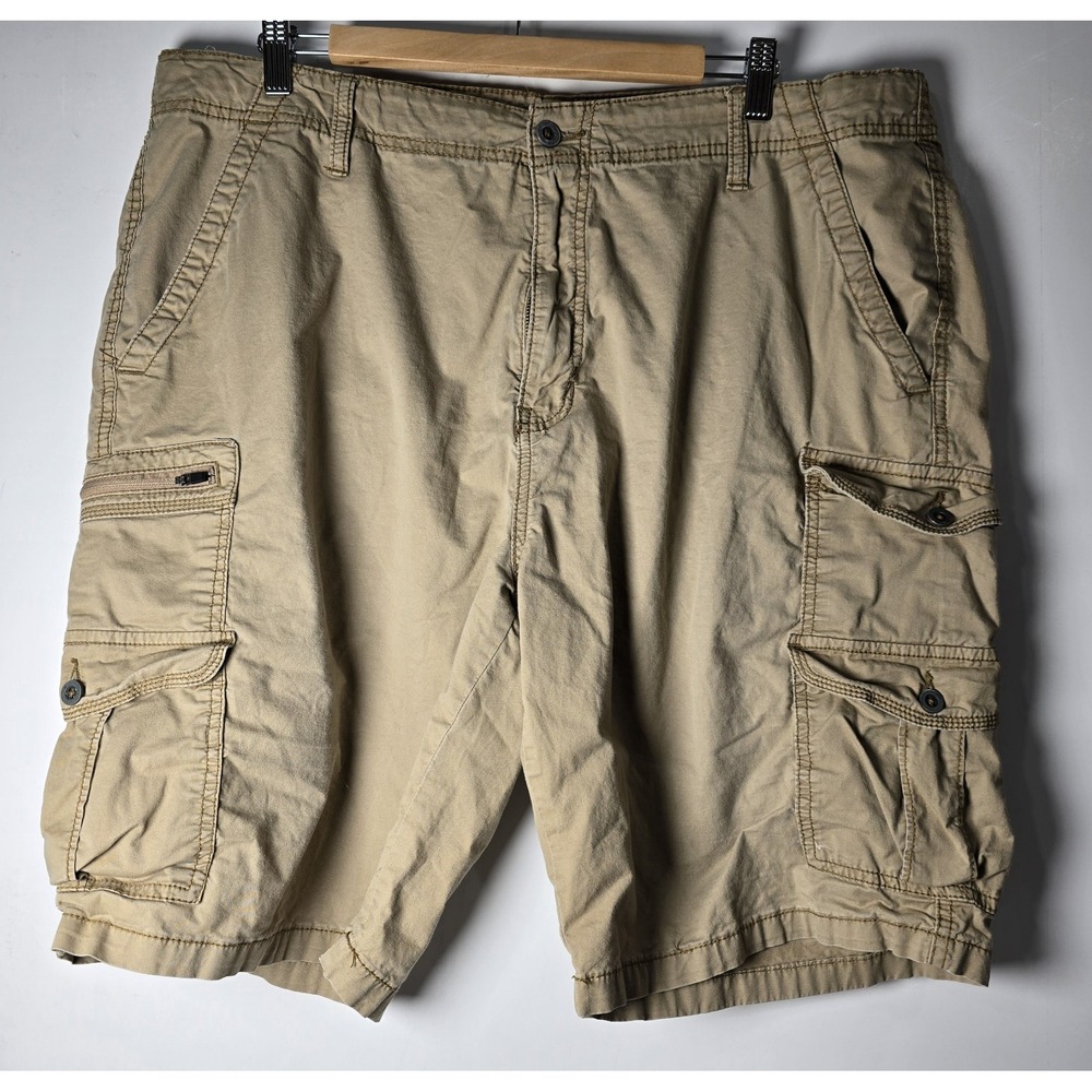 Men's Indigo Beast Cargo Shorts Tan -‎ Size 40